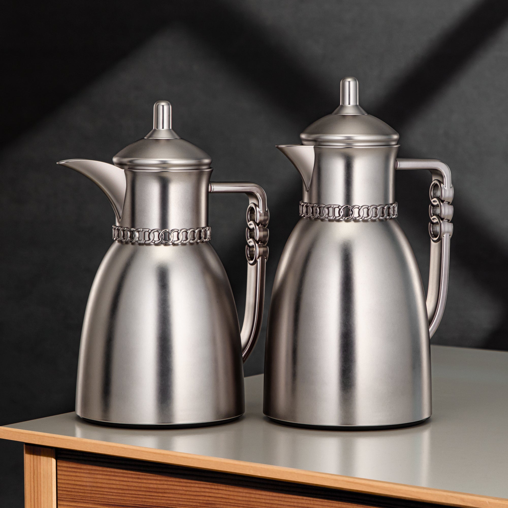 Almarjan Vacuum Flask Set 0.7L & 1L Matt Nickel