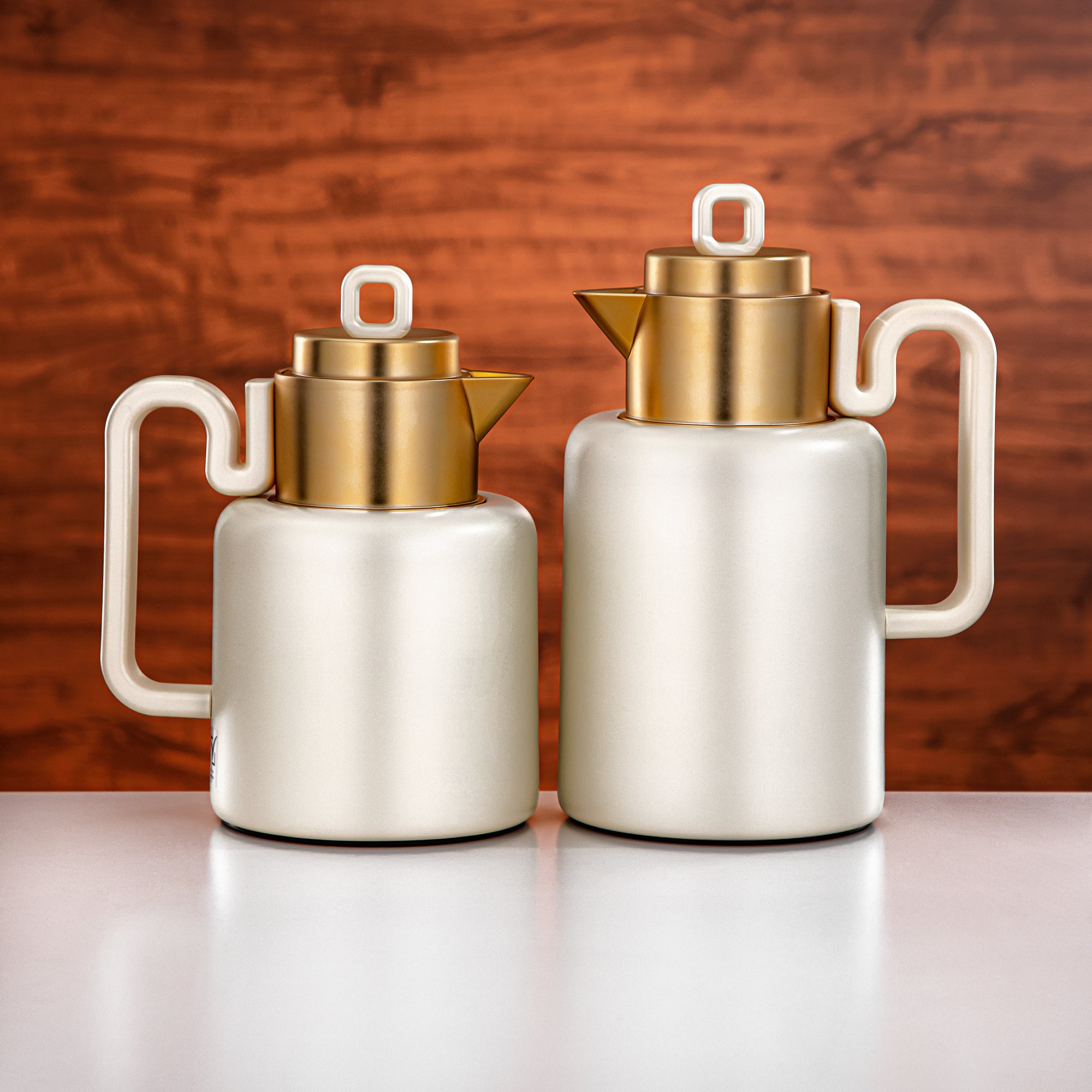 Almarjan Vacuum flask Set 0.5 liter + 1 liter matt pearl white & matt gold (FG815-050/100 MPW/MG)