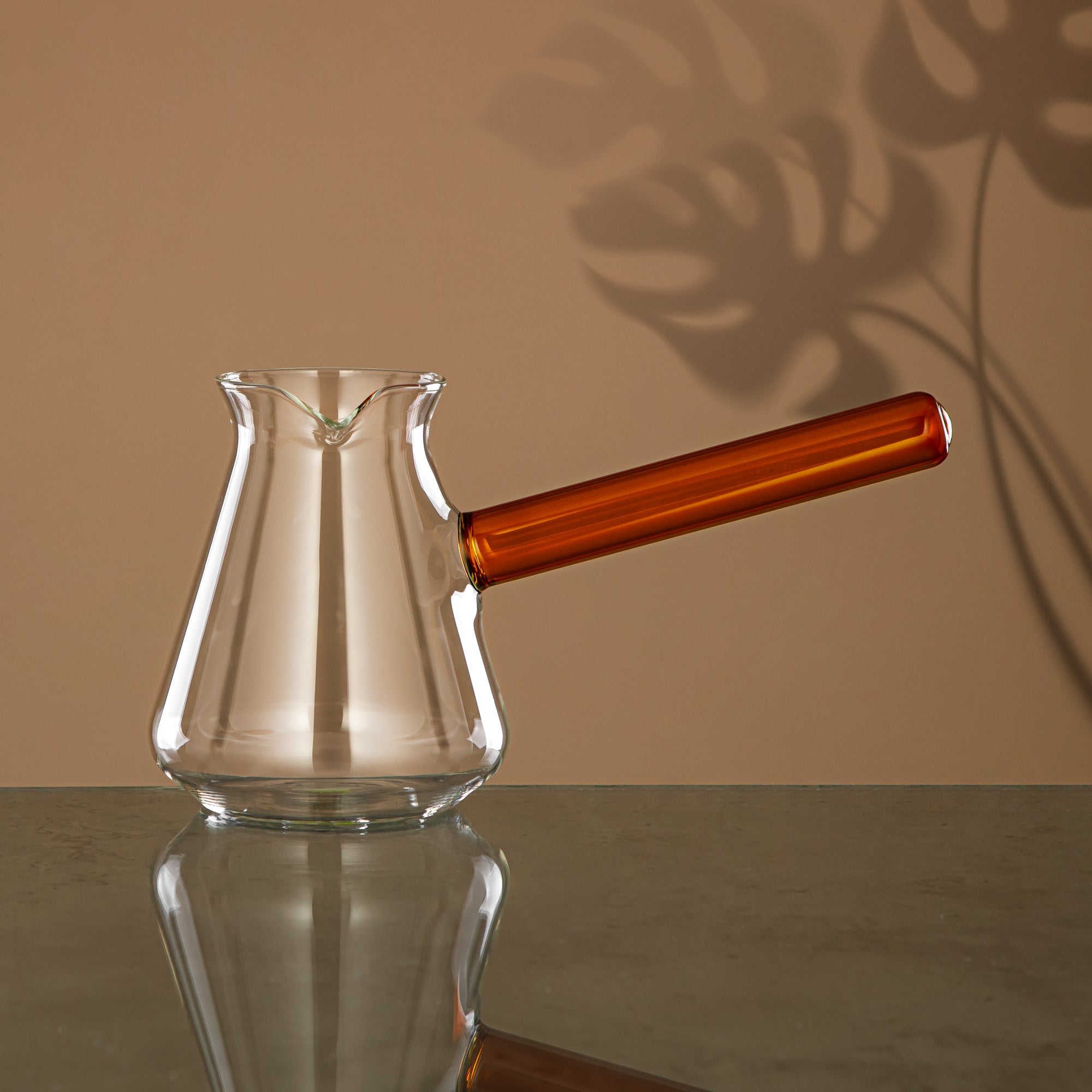 Almarjan Coffee Warmer, Borosilicate Glass, 500ML, Clear & Amber (GLS0010150) - Modern Serveware