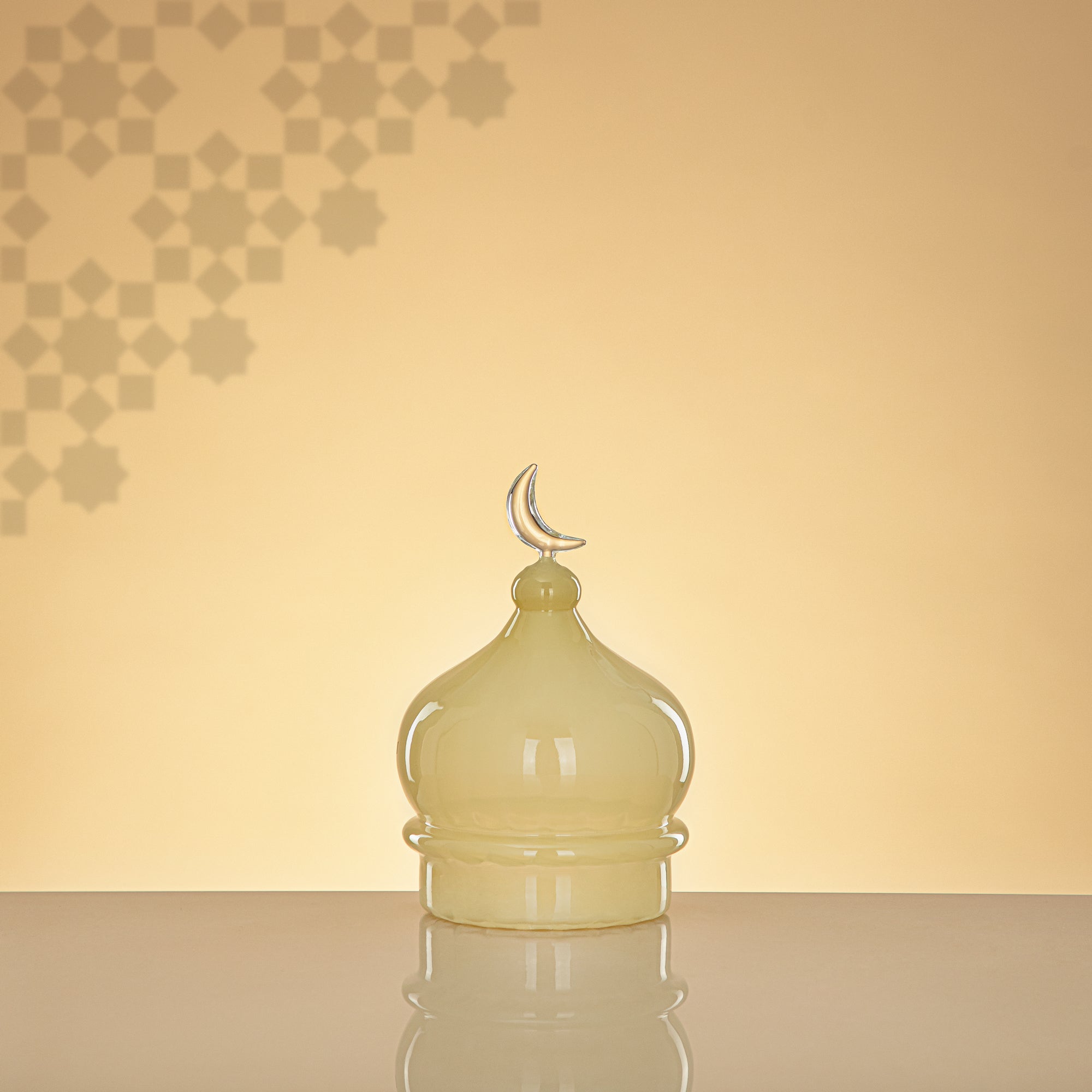 Almarjan Minaret Table Decoration 17cm x 11cm Ivory with Clear Crescent Moon – Noor Al Layali