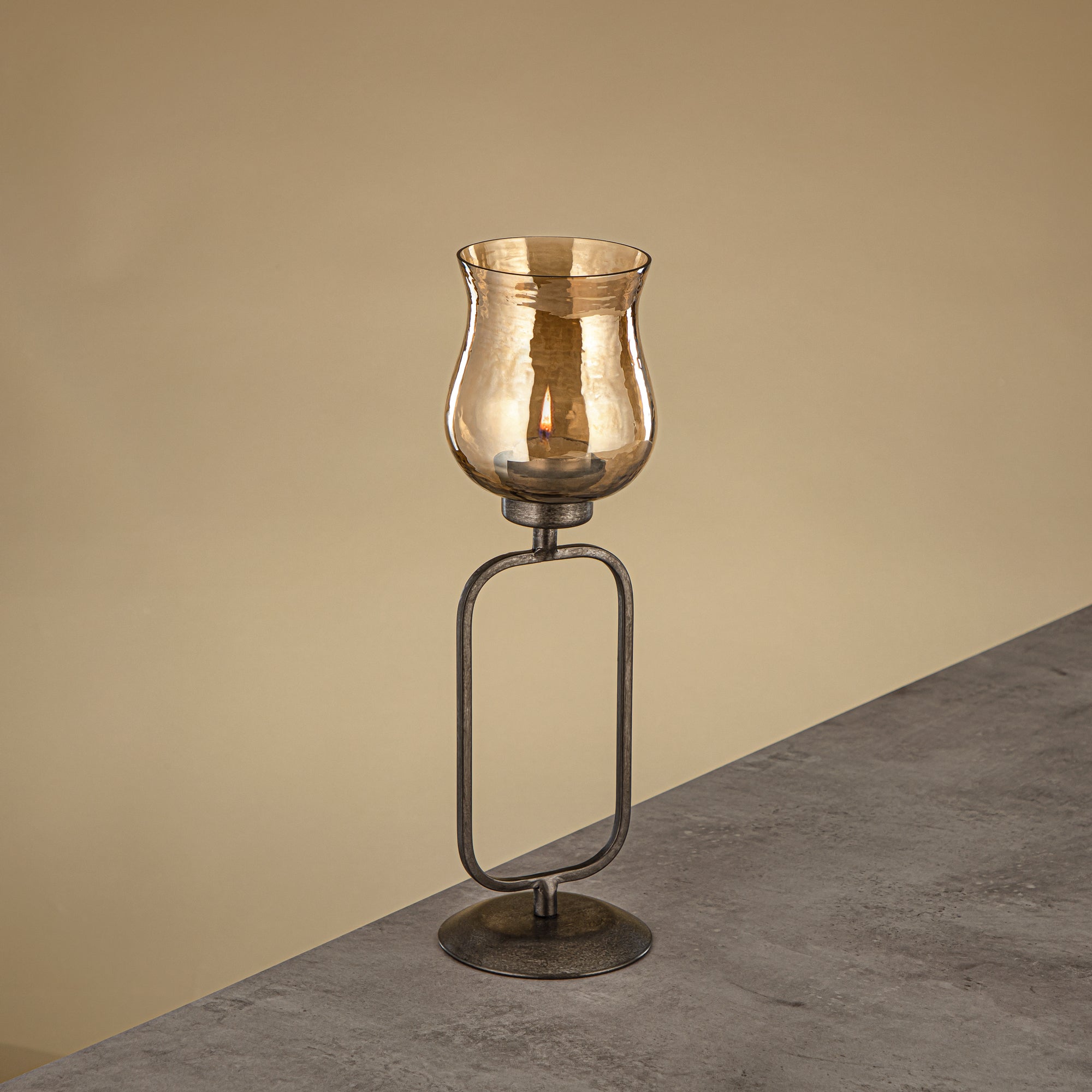 Almarjan Elemental Votive Holder Hammered Copper Brown Glass 11x11x36 CM Vintage Silver Stand (GMT2960010)