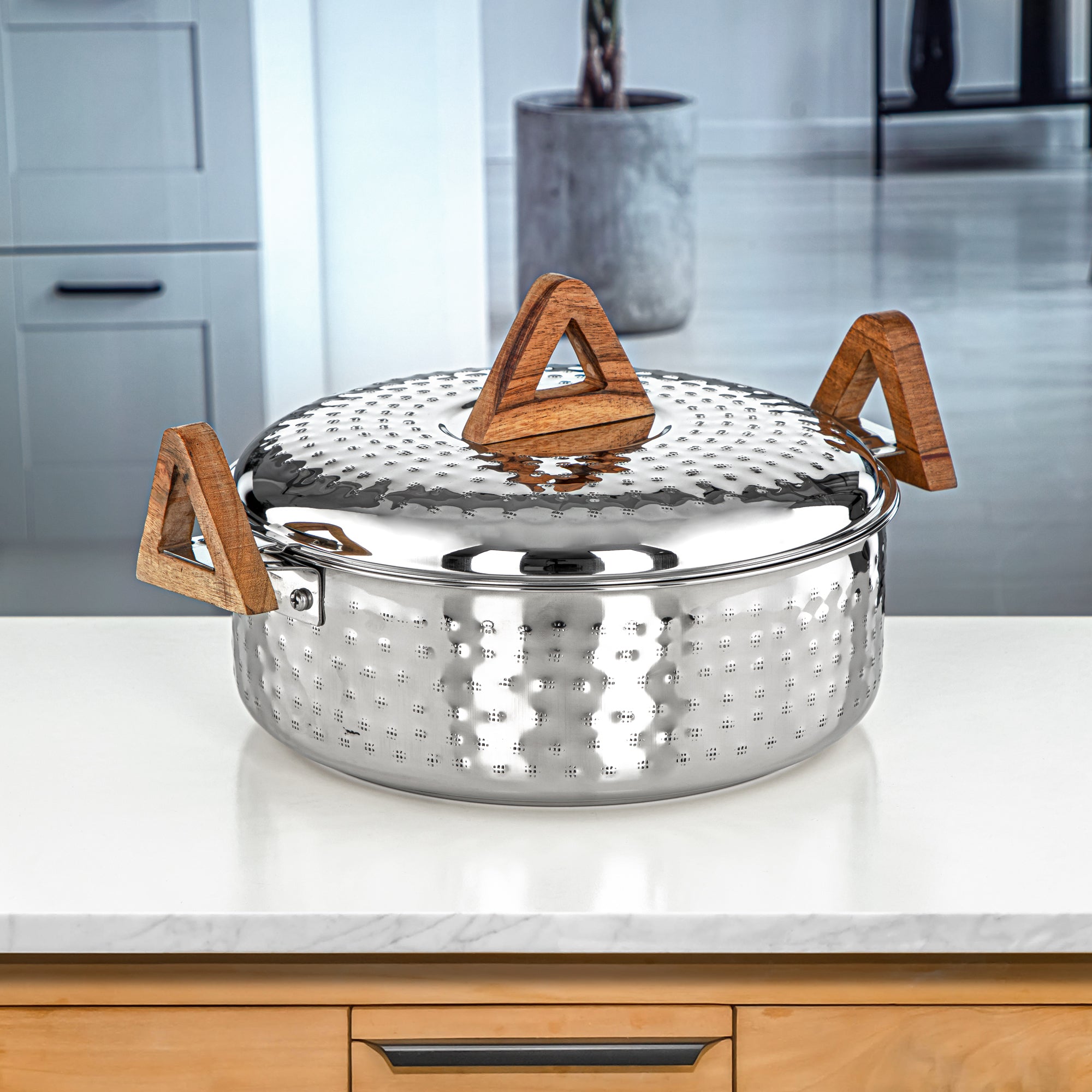 Almarjan 3500 ML Larin Collection Stainless Steel Hot Pot Silver & Wood - H24M8