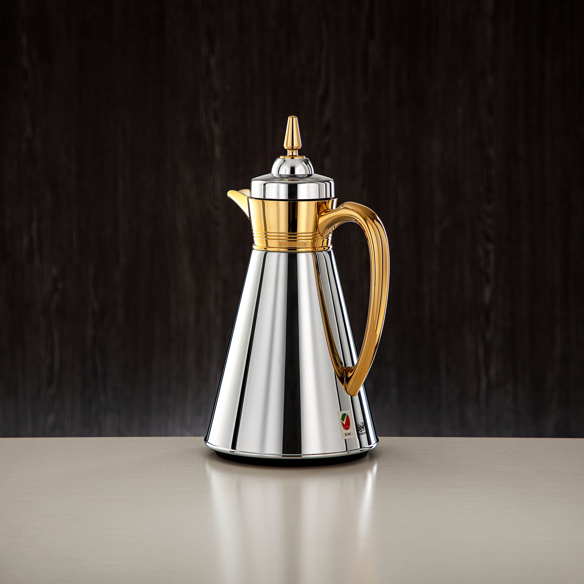 Almarjan Vacuum Flask Set, 0.7L + 1L, Silver & Gold (UBC-A0700/B1000 CC95) - Ramadan Serveware