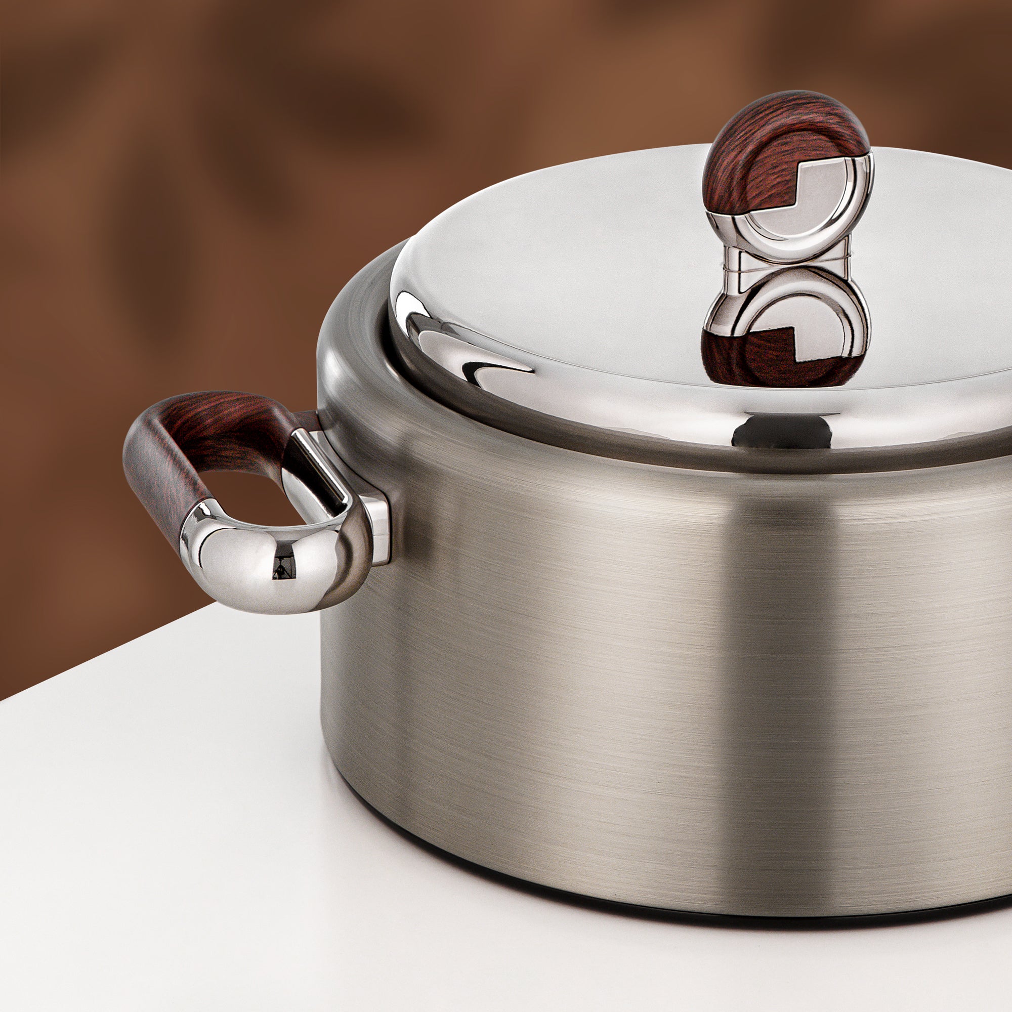 Almarjan 2 Pieces Hot Pot Set, Brushed Matt Nickel & Dark Wood