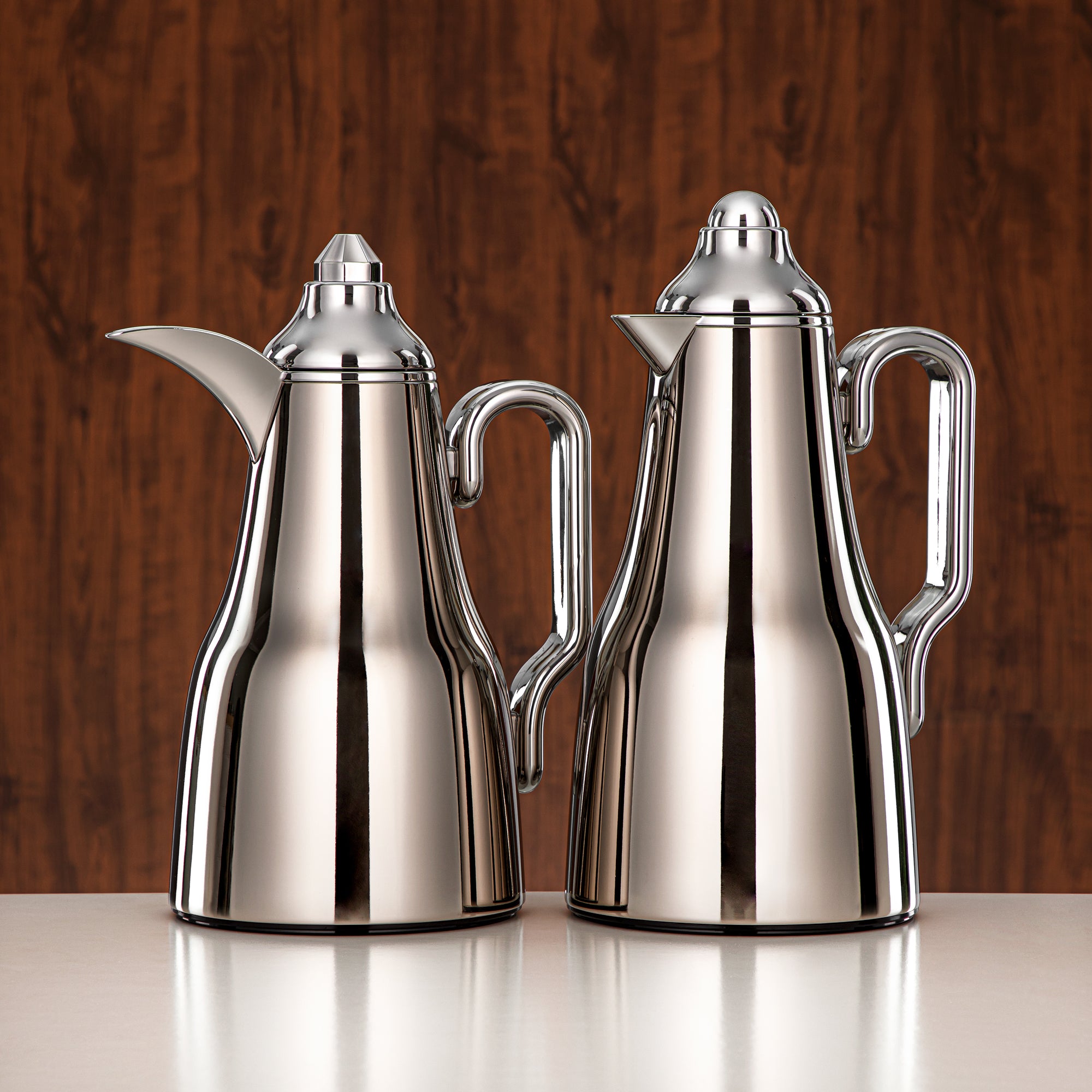 Almarjan Vacuum Flask Set Metal Body Nickel Finish 0.7L + 1L (FG814-070/100 ALLNI) – Elegant Serving | Ramadan & Gatherings