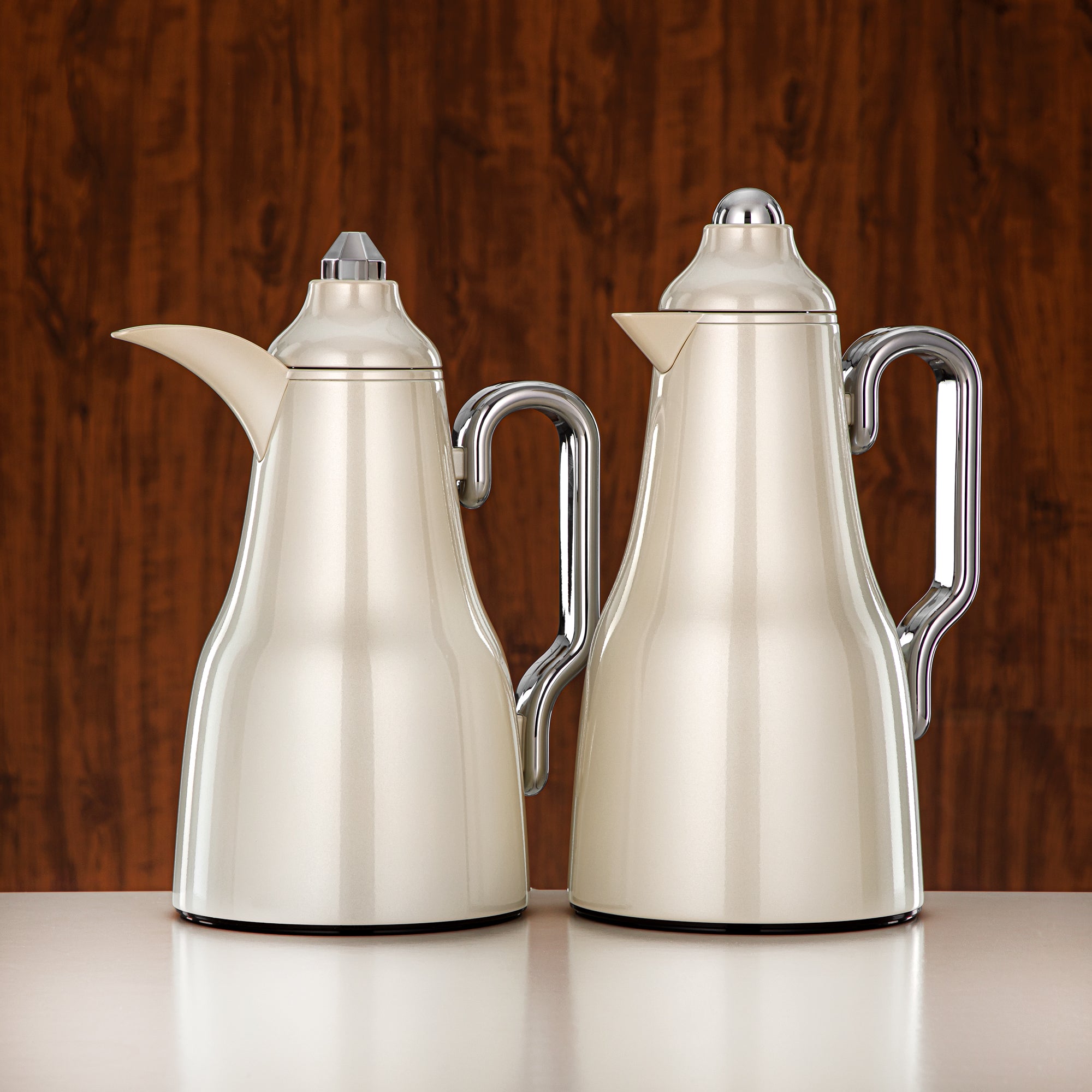 Almarjan Vacuum Flask Set Metal Body Pearl White & Silver 0.7L + 1L (FG814-070/100 PW/C) – Elegant Serving | Ramadan & Gatherings