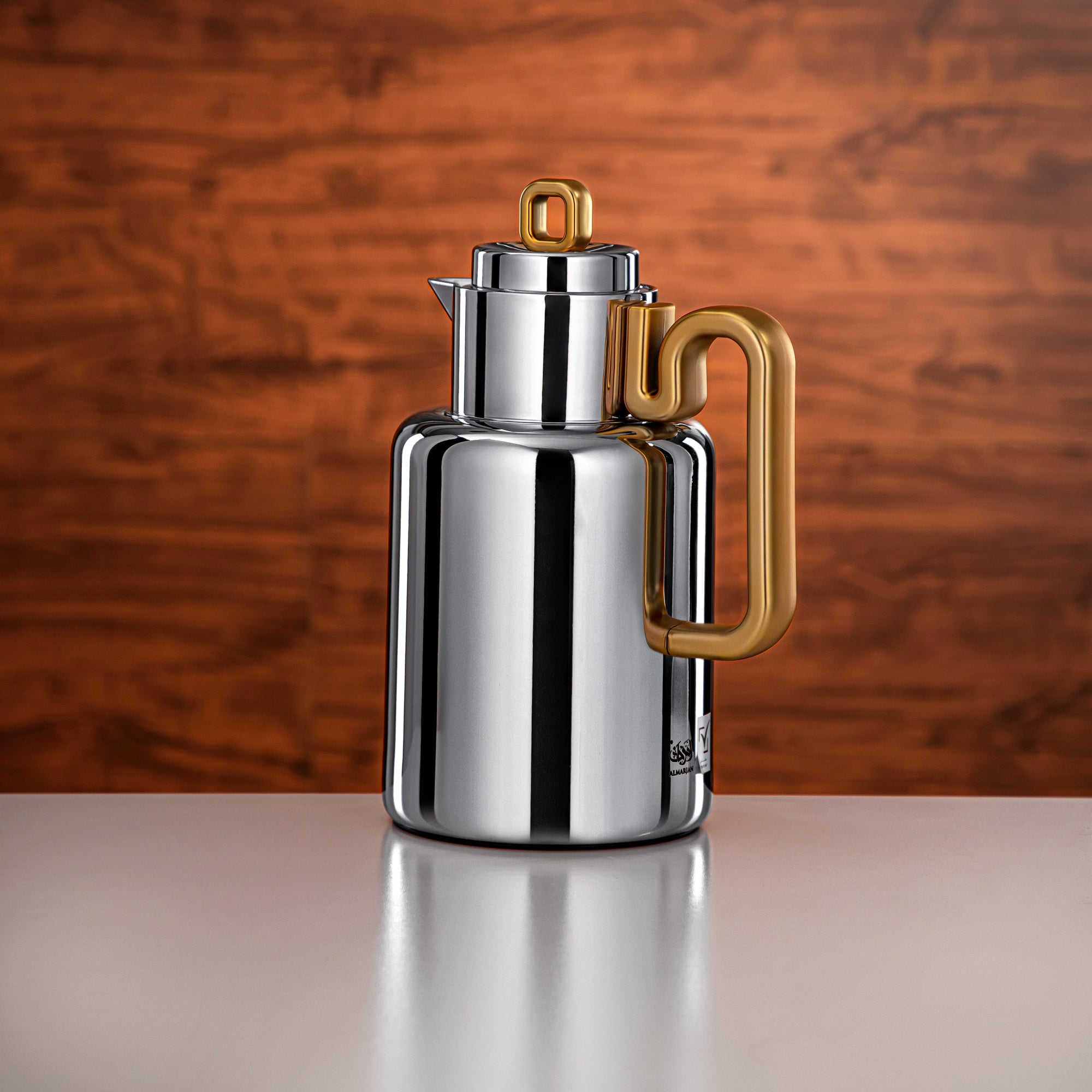 Almarjan Vacuum flask Set 0.5 liter + 1 liter silver & matt gold (FG815-050/100 MC/MG)