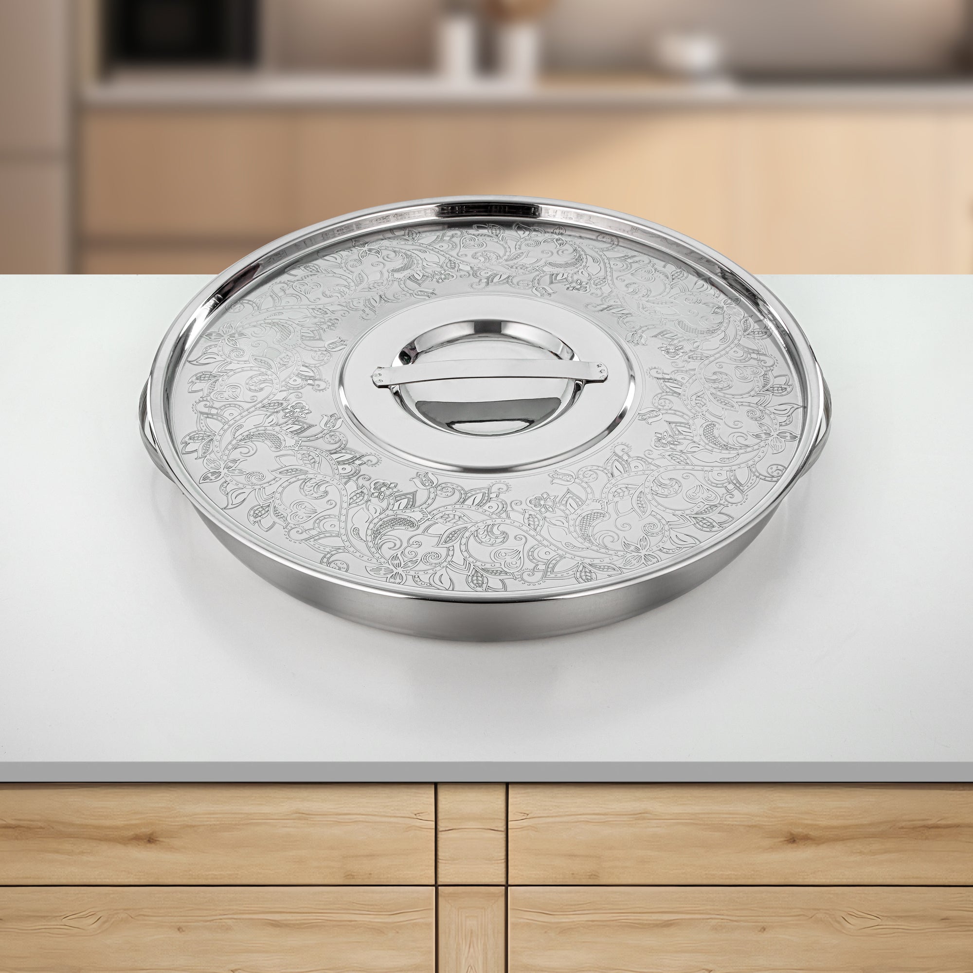 Almarjan Breakfast Tray with Etched Cover Stainless Steel Mirror Finish 43 cm (H24E1) – Breakfast Serveware | Ramadan & Gatherings